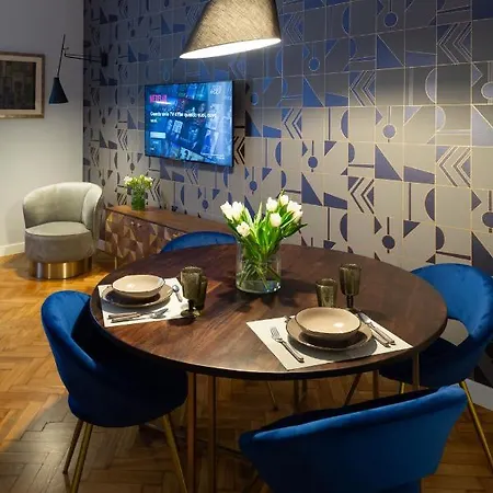 Ca'milla Luxury דירה *